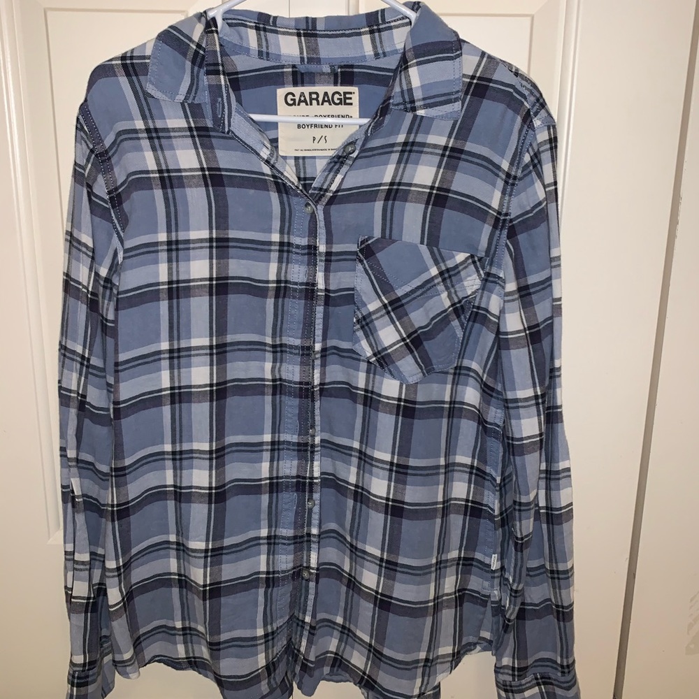 Button up flannel - Picture 1 of 4